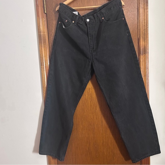 Levi's Other - Levis 550 Relaxed Fit Tapered Leg Jeans Black 40x30